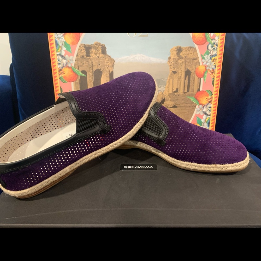 NEW Dolce & Gabbana purple loafers